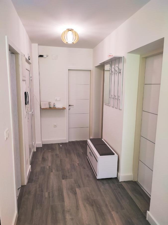Apartman Levi Pula Exterior photo